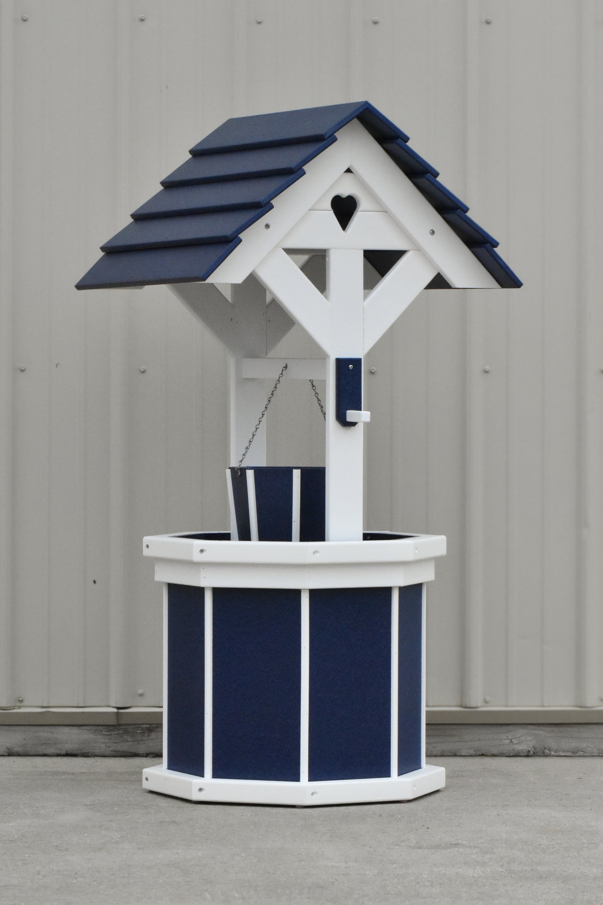 4' Poly Wishing Wells – NMW Crafts